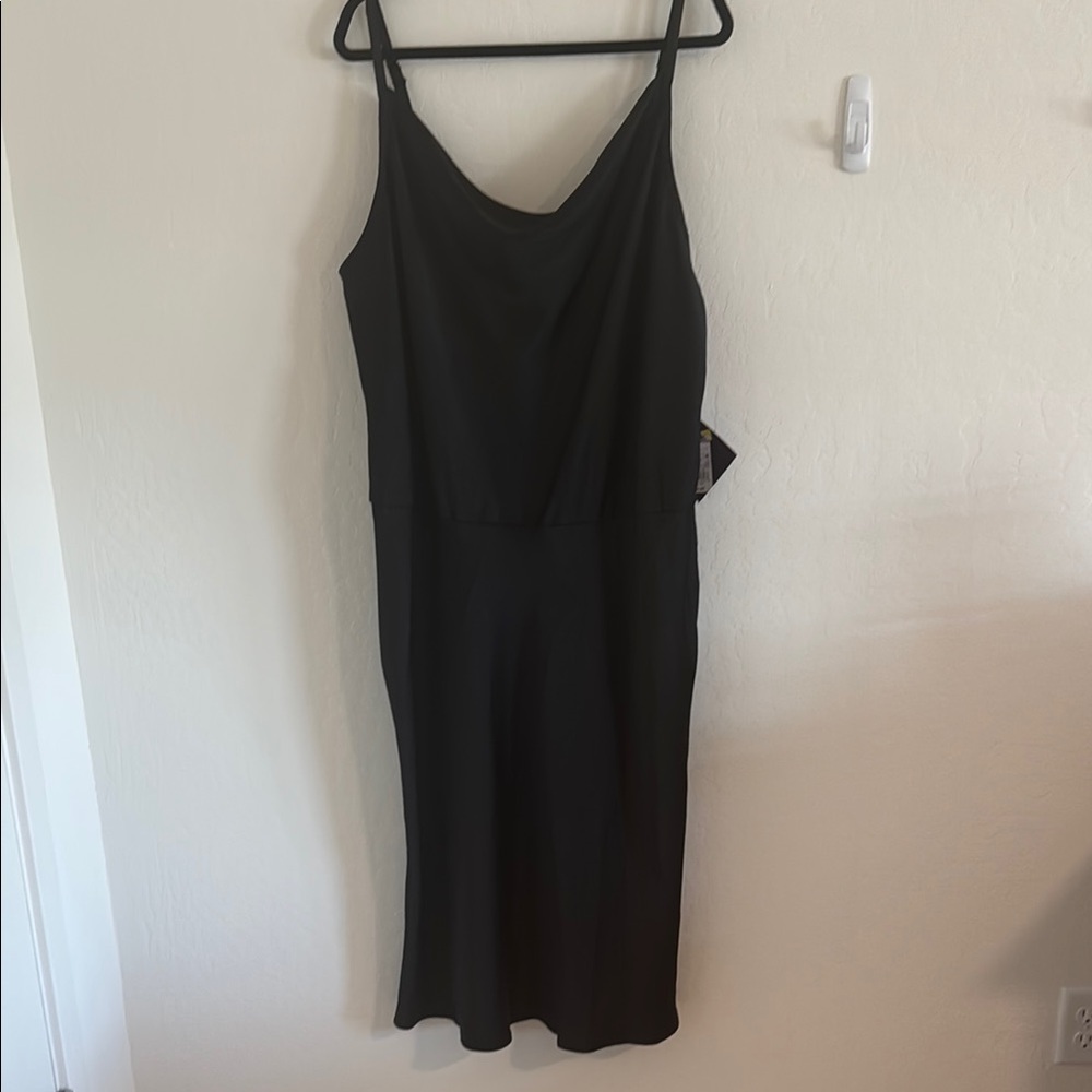 Ava & Viv Black Sleeveless Slip Dress